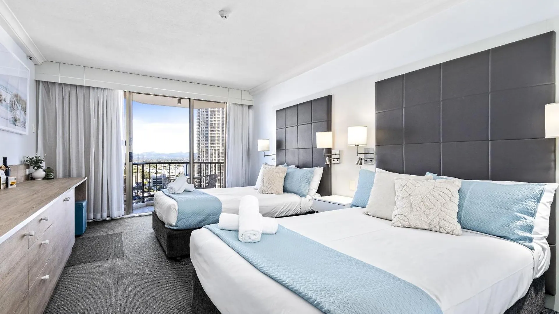Central Twin Units In The Heart Of Surfers Paradise - Q Stay Gold Coast